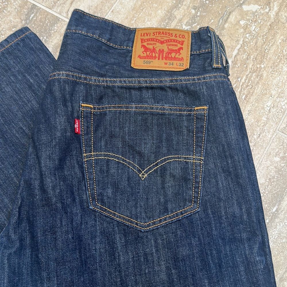 NWOT Levi’s 569’s dark denim 34 x 32 - Picture 3 of 8